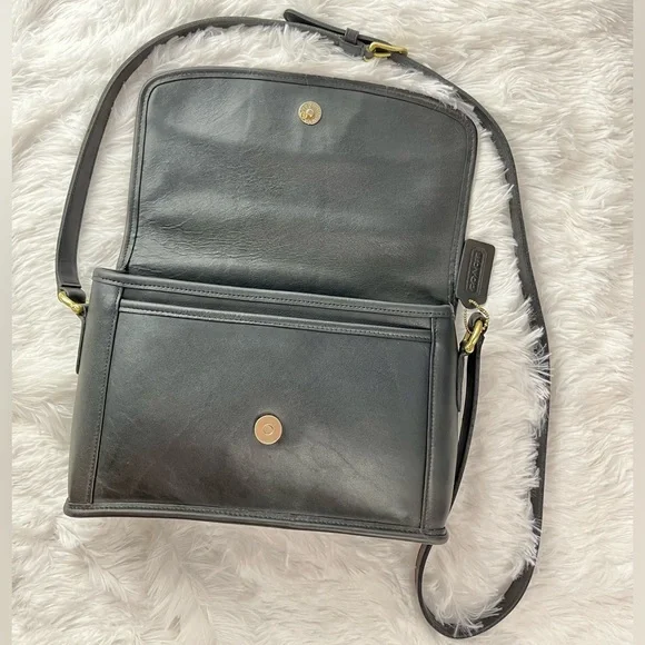 Vintage COACH Curtis Bag, Black No. 9975 - Picture 5 of 15